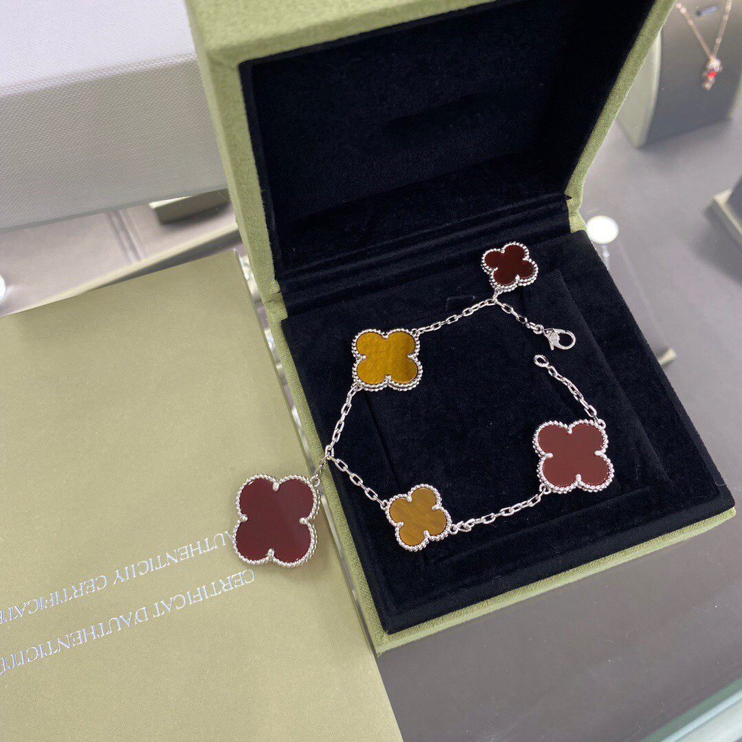 Van Cleef & Arpels CLOVER 5 MOTIFS SIVLER CARNELIAN TIGER EYE BRACELET