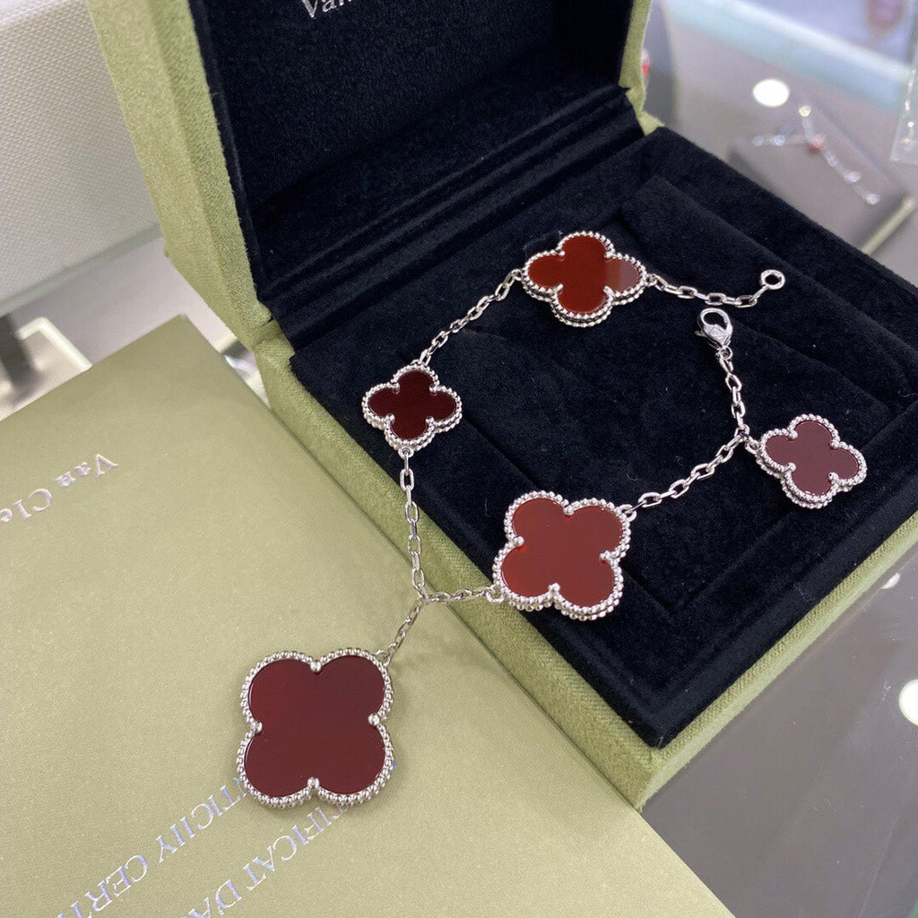 Van Cleef & Arpels CLOVER 5 MOTIFS SIVLER CARNELIAN BRACELET