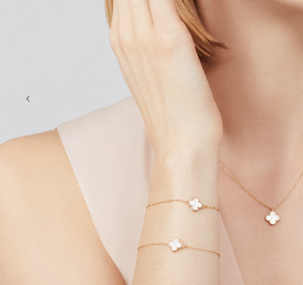 Van Cleef & Arpels CLOVER PEDANT MINI MOP NECKLACE
