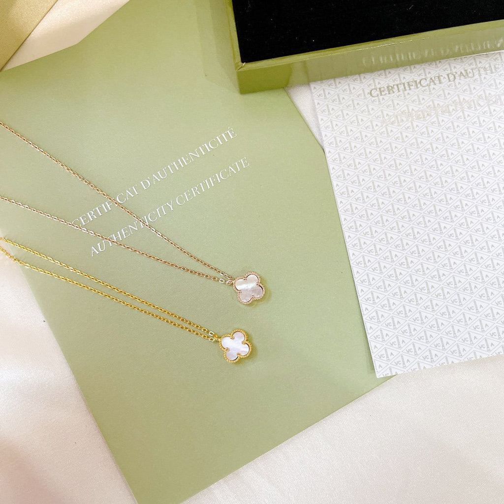 Van Cleef & Arpels CLOVER PEDANT MINI MOP NECKLACE