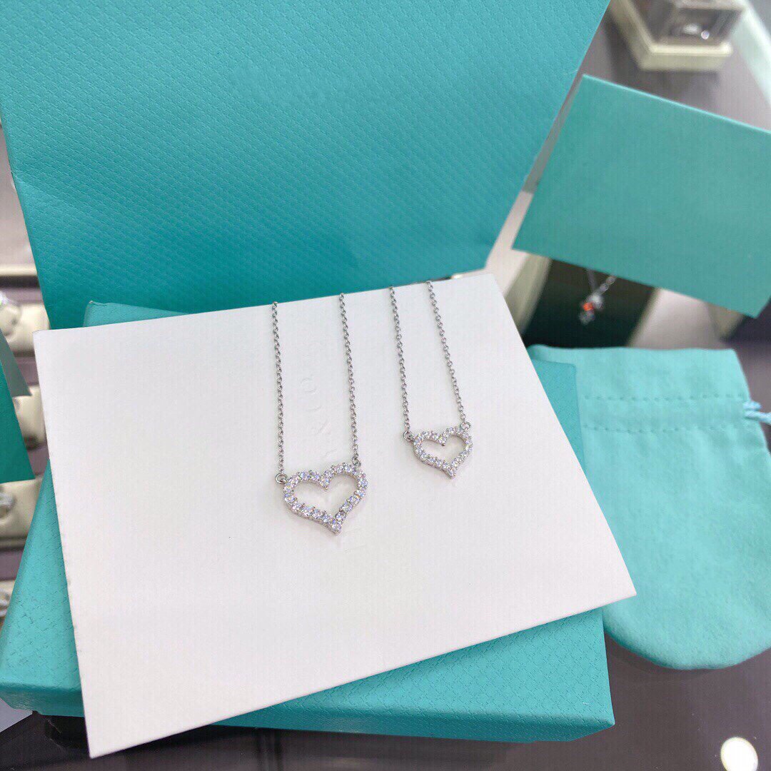 TIFFANY HEART-SHAPED DIAMOND NECKLACE