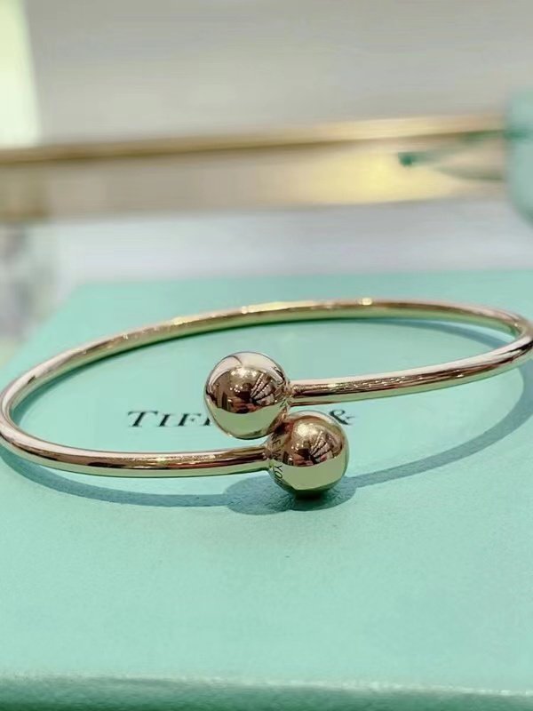 TIFFANY CITY HARDWEAR BALL BYPASS BRACELET