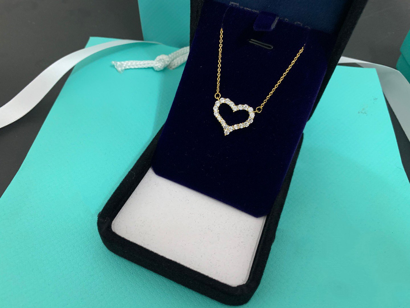TIFFANY LARGE DIAMOND HEART NECKLACE