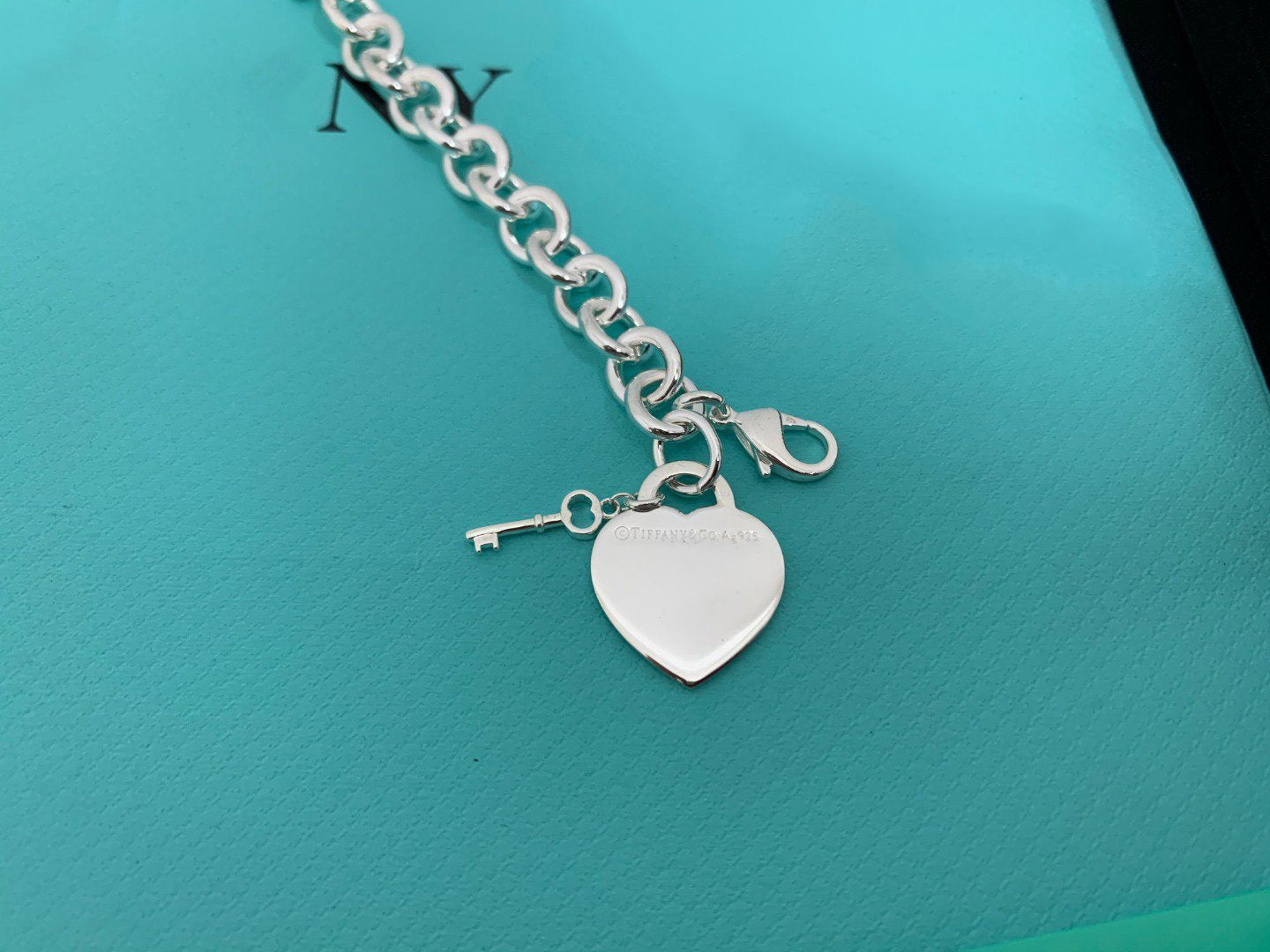 TIFFANY KEY HEART CARD CHUNKY INTERLOCKING BRACELET LENGTH