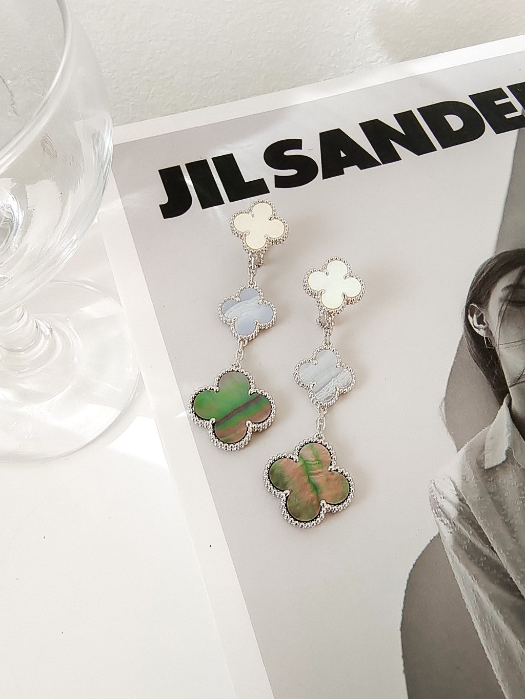 Van Cleef & Arpels CLOVER 3 MOTIFS CHALCEDONY DARK MOP SILVER EARRINGS
