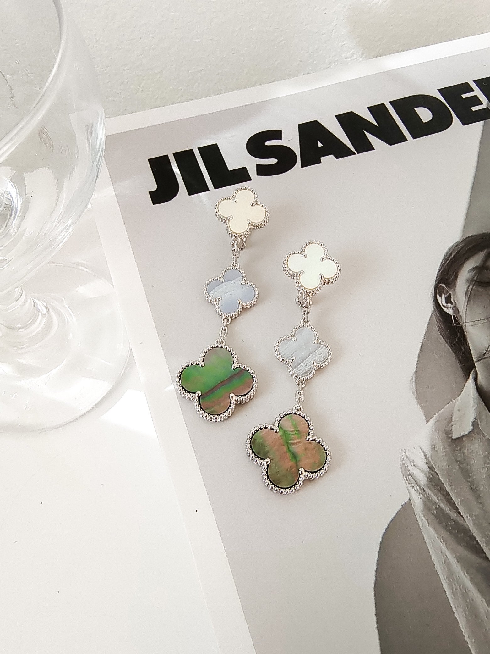 Van Cleef & Arpels CLOVER 3 MOTIFS CHALCEDONY DARK MOP SILVER EARRINGS