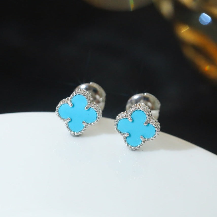 Van Cleef & Arpels CLOVER MINI SILVER ONYX STUD EARRINGS