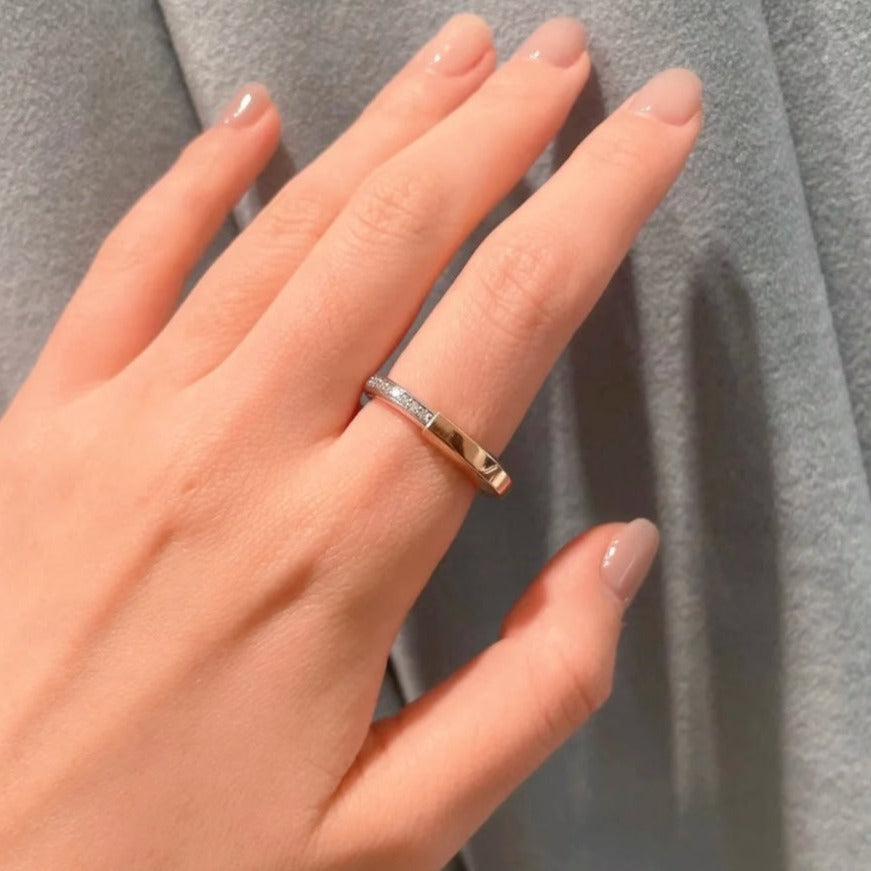 TIFFANY LOCK DIAMOND RING