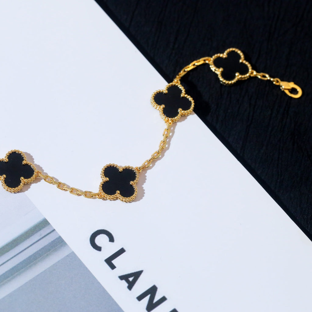 Van Cleef & Arpels CLOVER 5 MOTIF ONYX PINK GOLD BRACELET