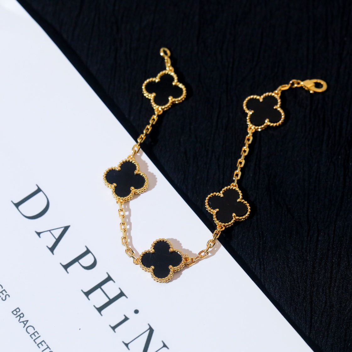 Van Cleef & Arpels CLOVER 5 MOTIF ONYX PINK GOLD BRACELET