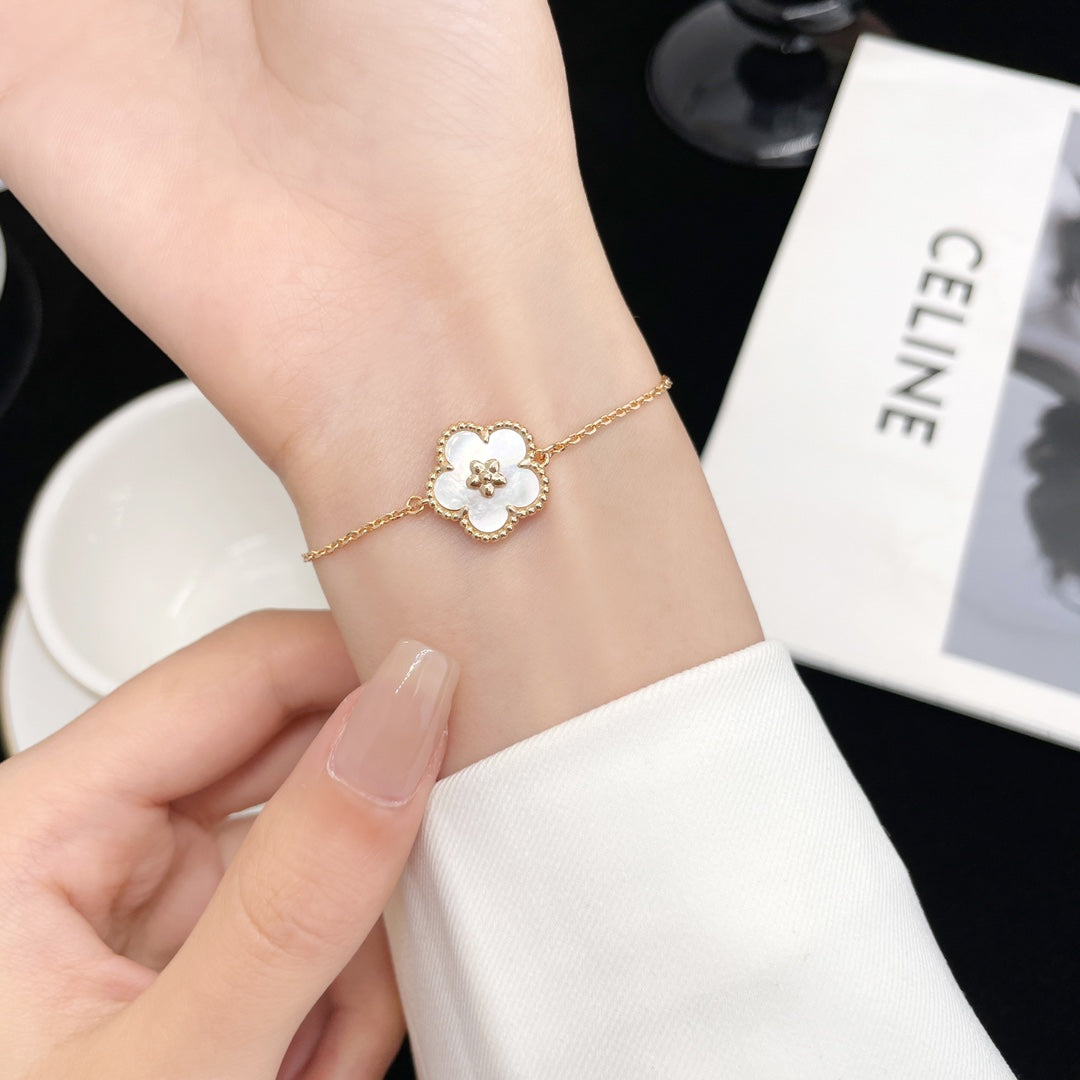 Van Cleef & Arpels LUCKY SPRING PINK GOLD MOP BRACELET