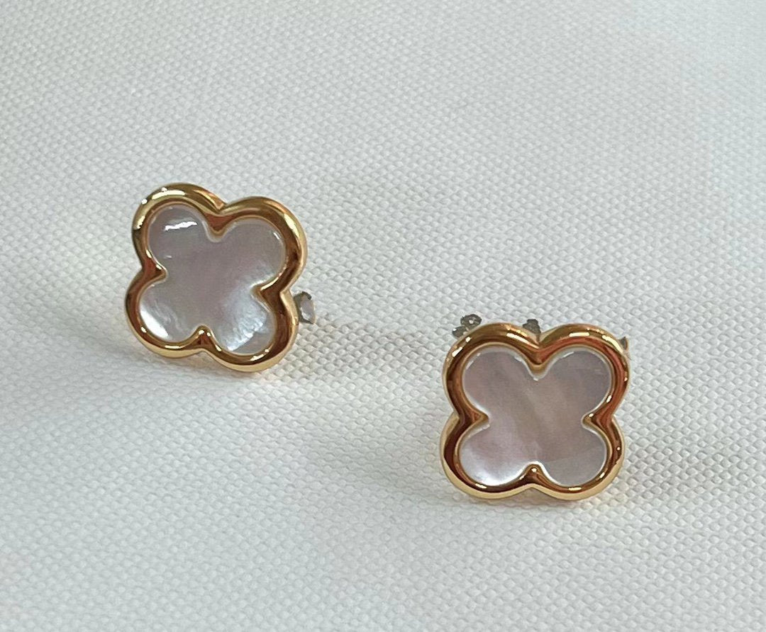 Van Cleef & Arpels PURE CLOVER MOP PINK GOLD EARRINGS