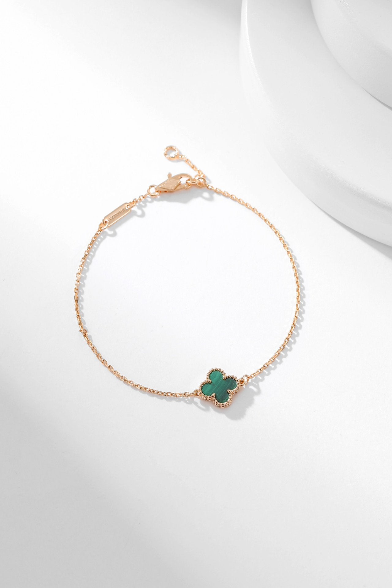 Van Cleef & Arpels CLOVER BRACELET MALACHITE 1 MOTIF