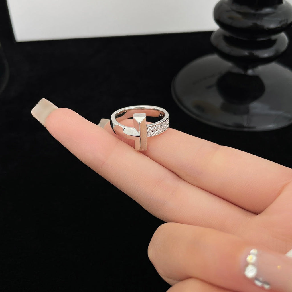 TIFFANY T WIDE DIAMOND RING