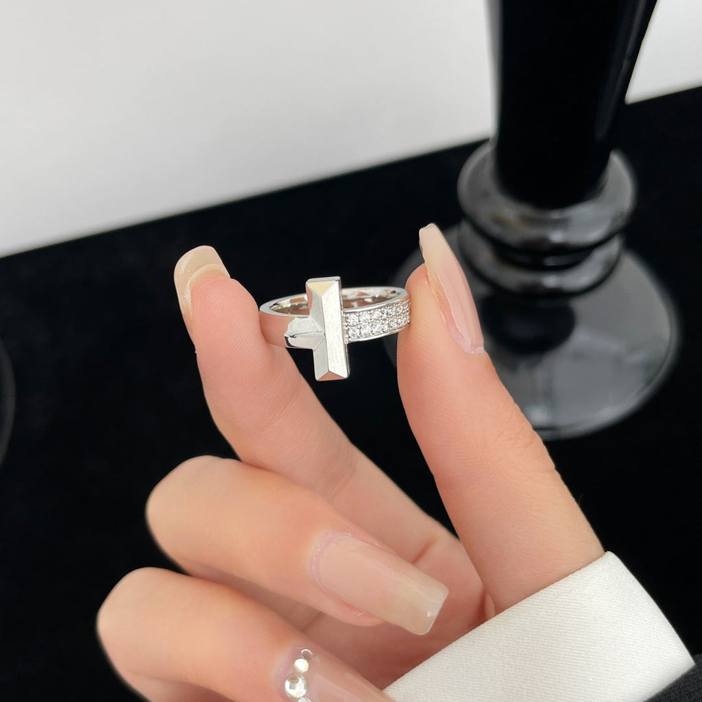 TIFFANY T WIDE DIAMOND RING