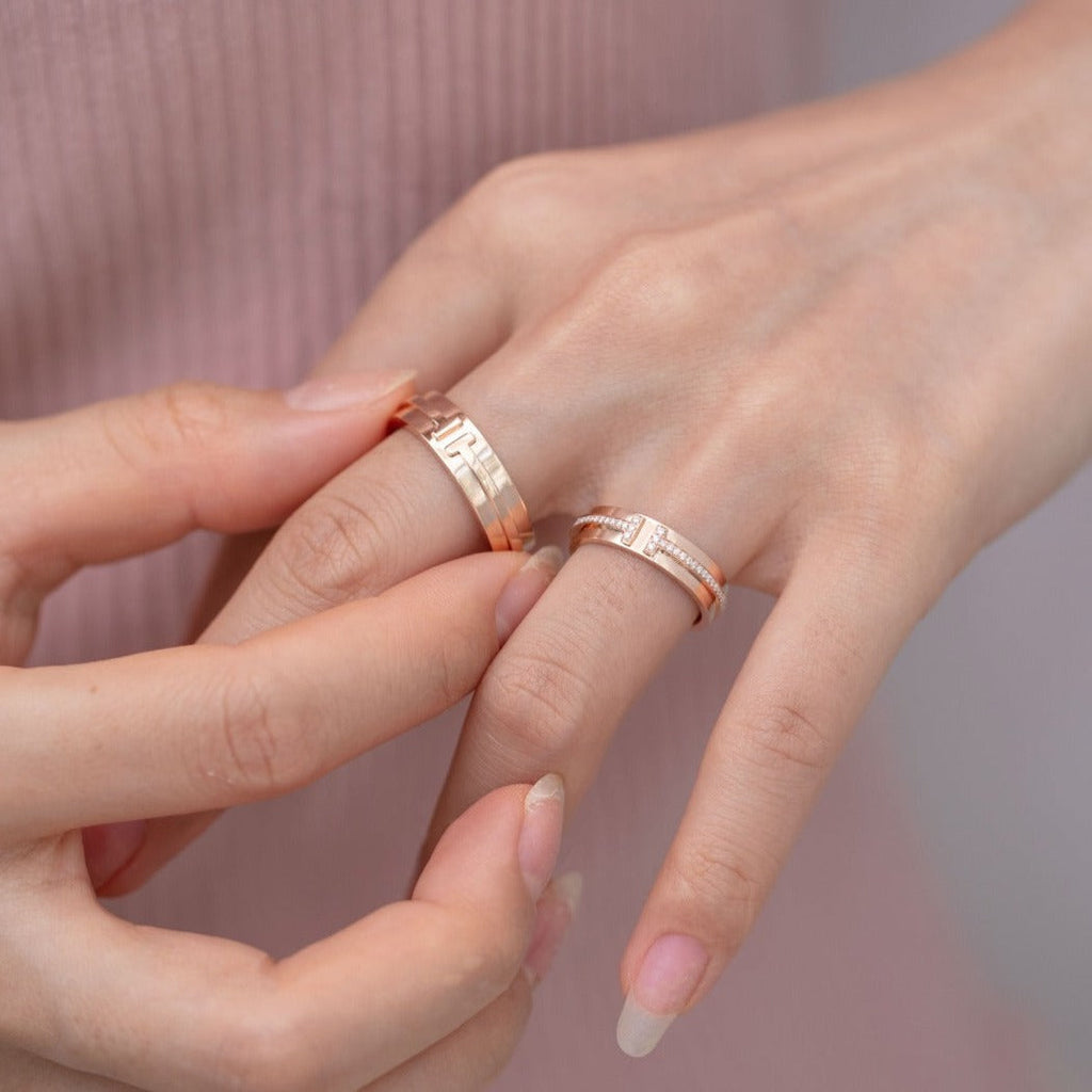 TIFFANY T PINK GOLD RING