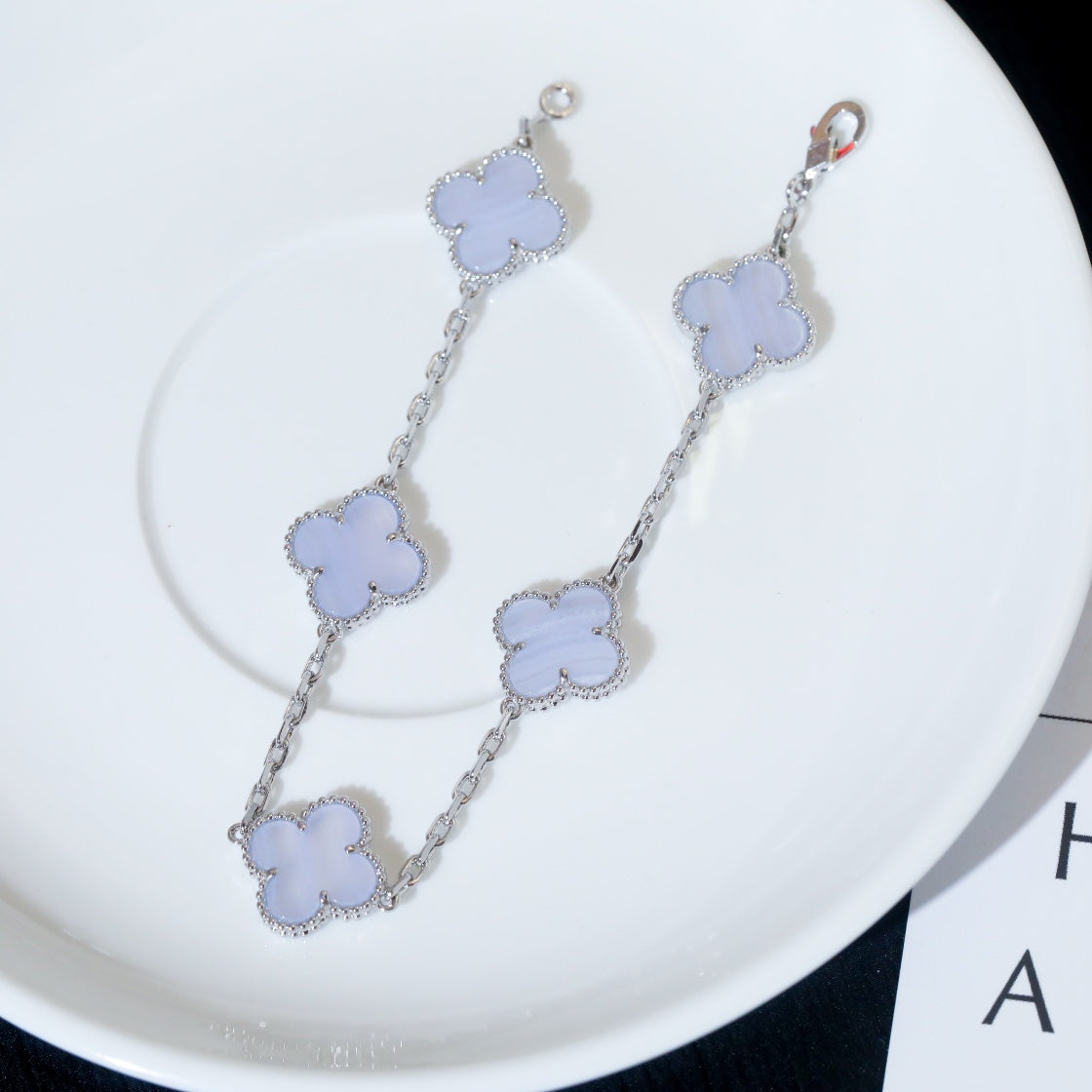 Van Cleef & Arpels CLOVER 5 MOTIF SILVER CHALCEDONY BRACELET