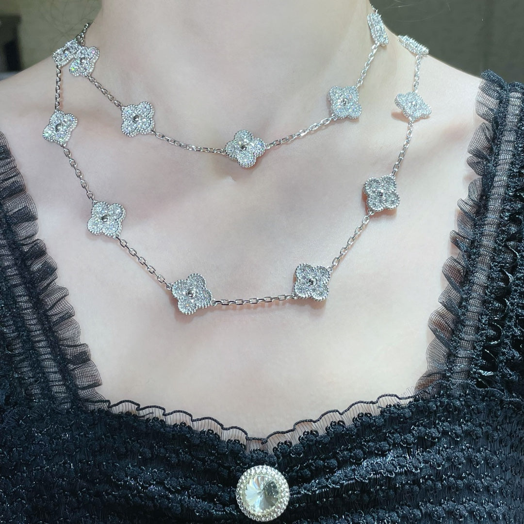 Van Cleef & Arpels CLOVER 20 MOTIF DIAMOND NECKLACE