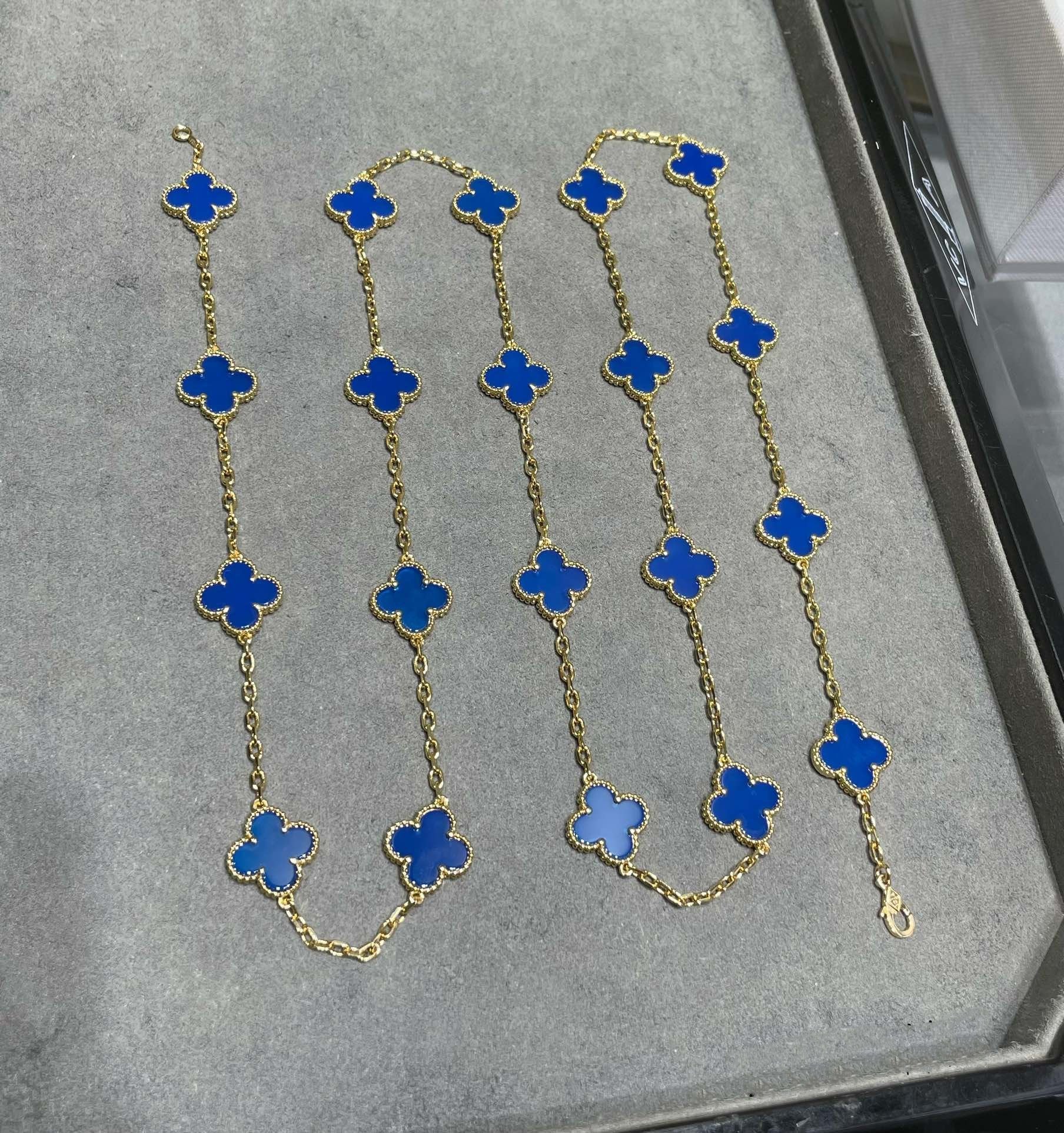 Van Cleef & Arpels CLOVER 20 MOTIF AGATE 86CM NECKLACE