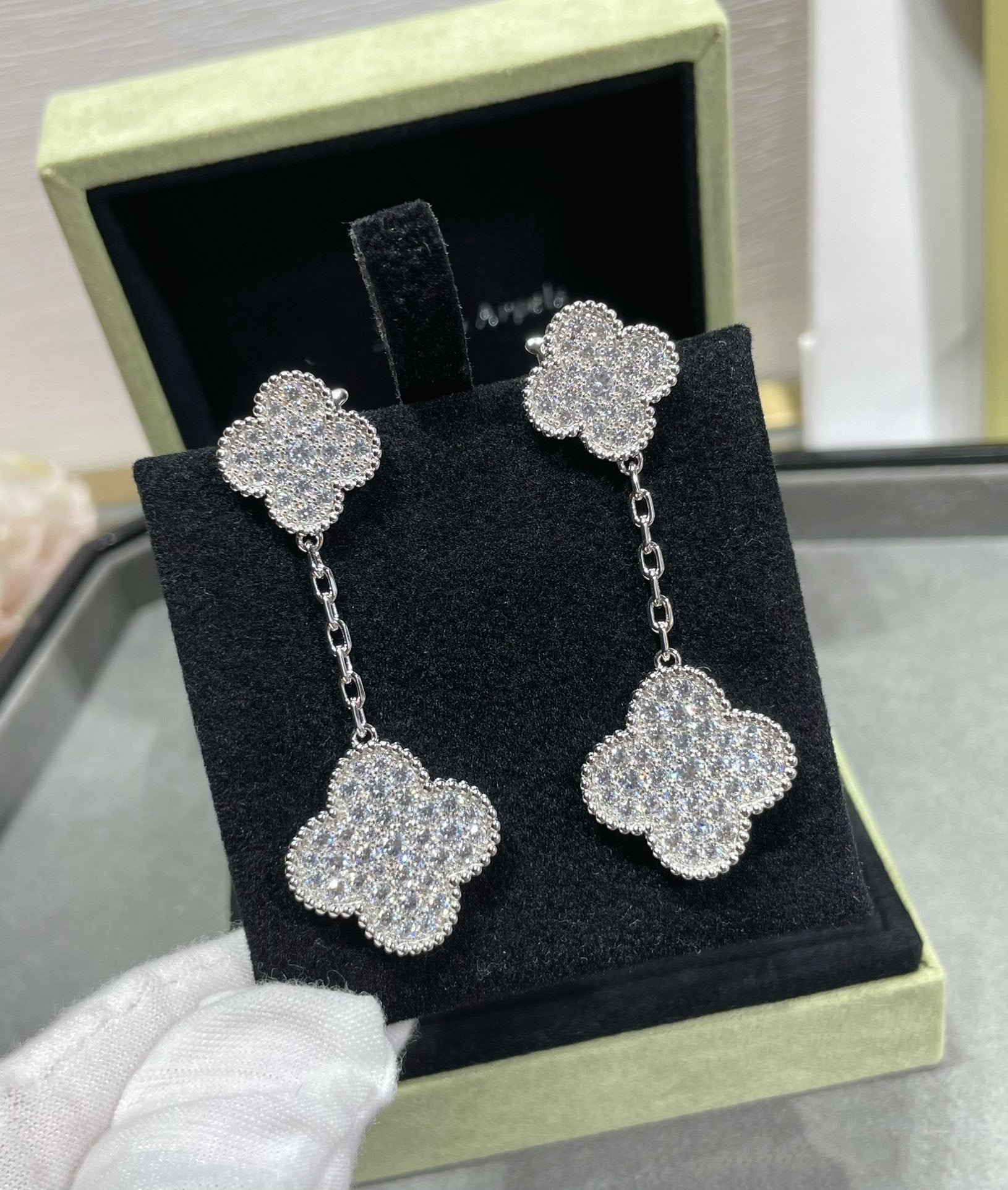Van Cleef & Arpels CLOVER 2 MOTIFS DIAMOND PAVED SILVER EARRINGS