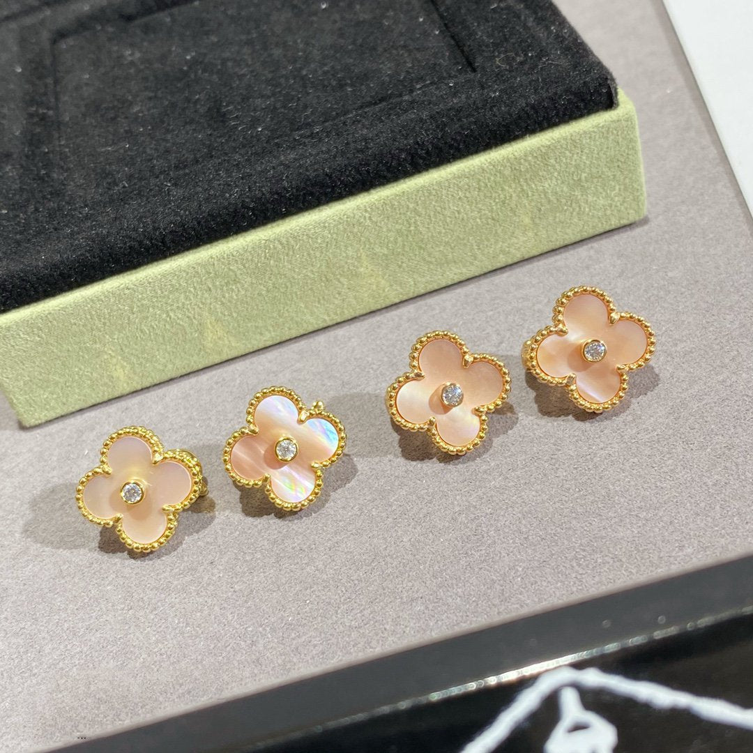 Van Cleef & Arpels CLOVER PINK MOP 1 DIAMOND STUD EARRINGS