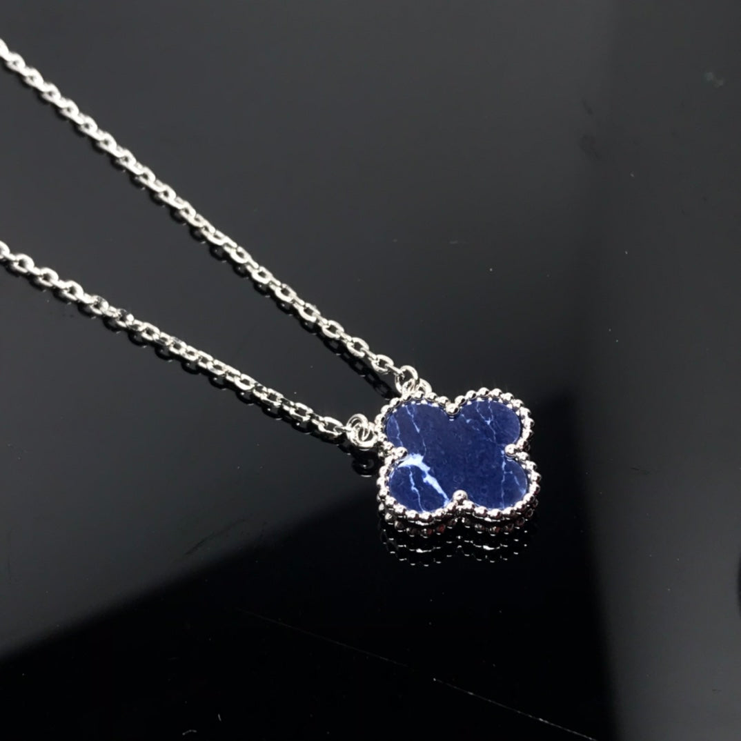 Van Cleef & Arpels CLOVER PIETERSITE SILVER LONG NECKLACE