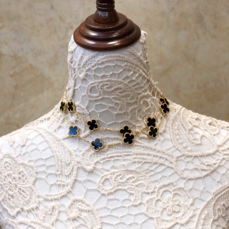 Van Cleef & Arpels CLOVER 20 MOTIF ONYX 86CM GOLD NECKLACE