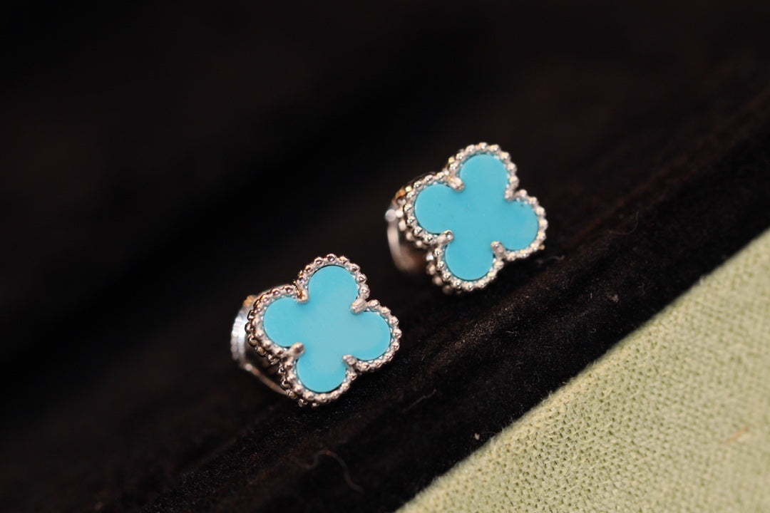Van Cleef & Arpels CLOVER MINI TURQUOISE SILVER STUD EARRINGS
