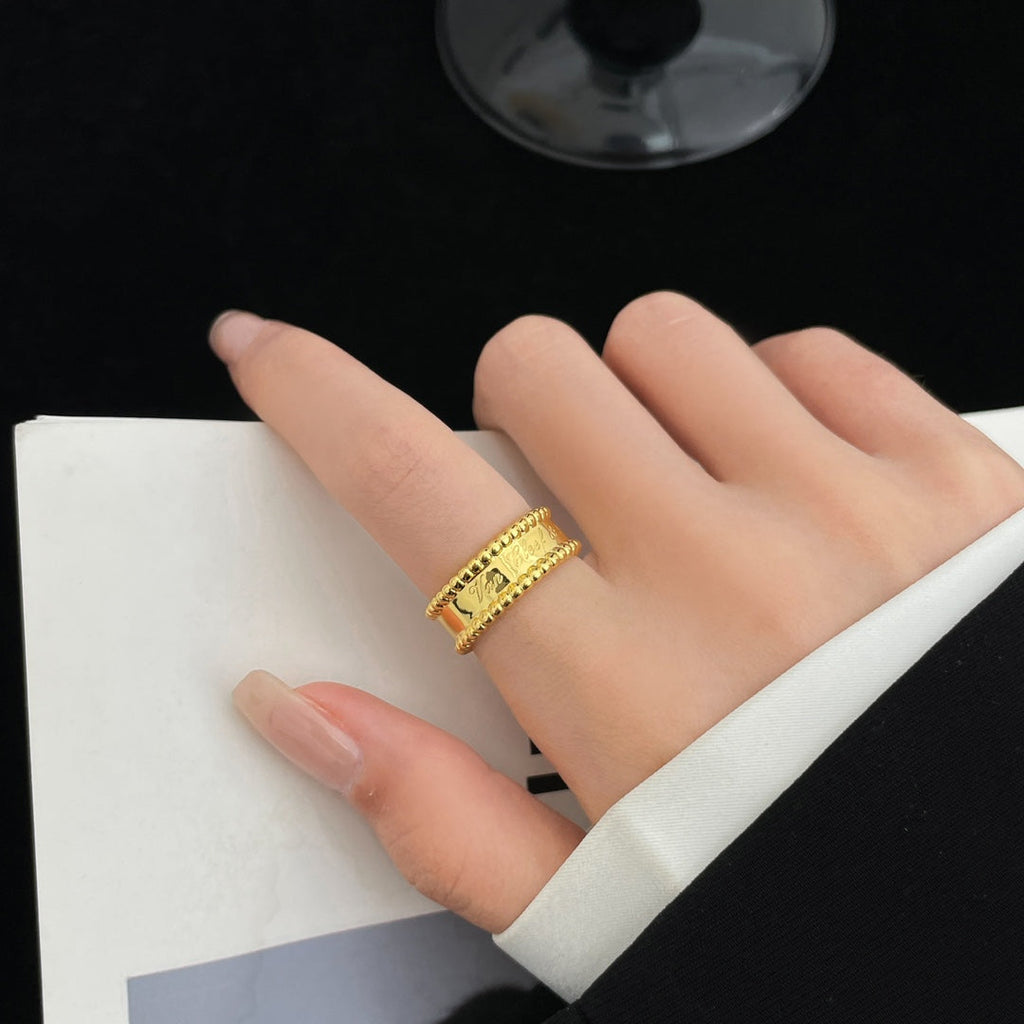 Van Cleef & Arpels PERLEE SIGNATURE RING