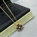 Van Cleef & Arpels CLOVER GREY MOP DIAMOND PINK GOLD NECKLACE