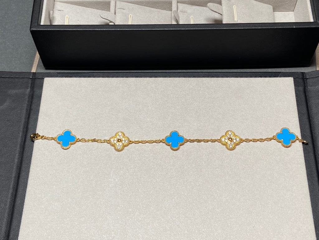 Van Cleef & Arpels CLOVER 5 MOTIF TURQUOISE DIAMOND GOLD BRACELET