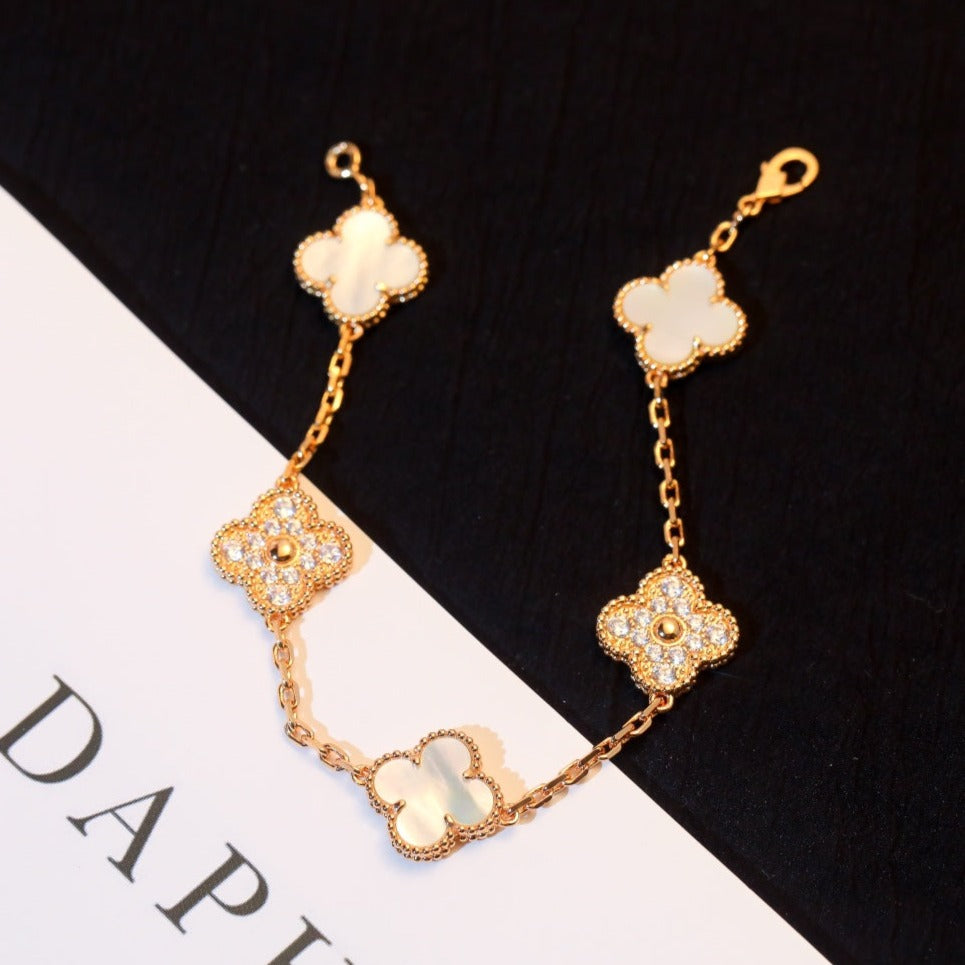 Van Cleef & Arpels CLOVER BRACELET 5 MOTIF WHITE MOP DIAMOND