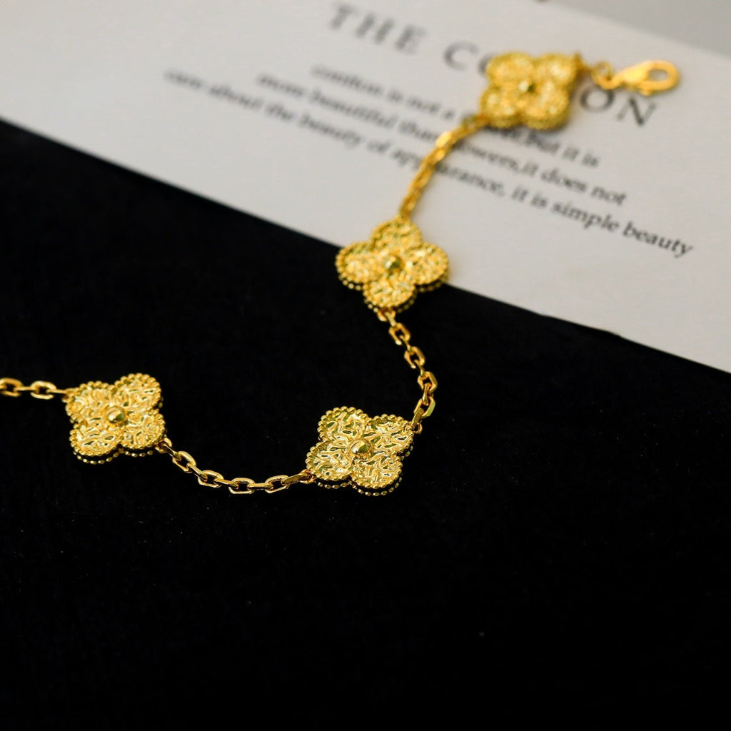 Van Cleef & Arpels CLOVER 5 MOTIFS GOLD DIAMOND BRACELET