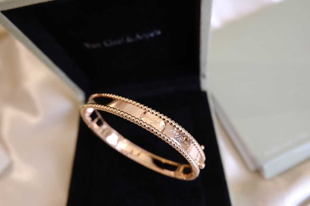 Van Cleef & Arpels PERLEE SIGNATURE BRACELET