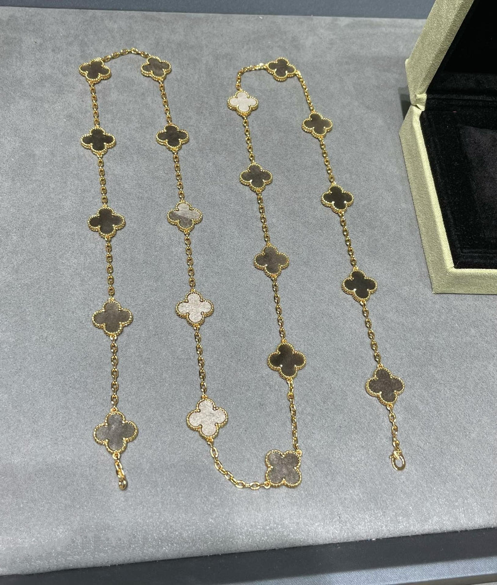 Van Cleef & Arpels CLOVER 20 MOTIF GREY MOP PINK GOLD NECKLACE