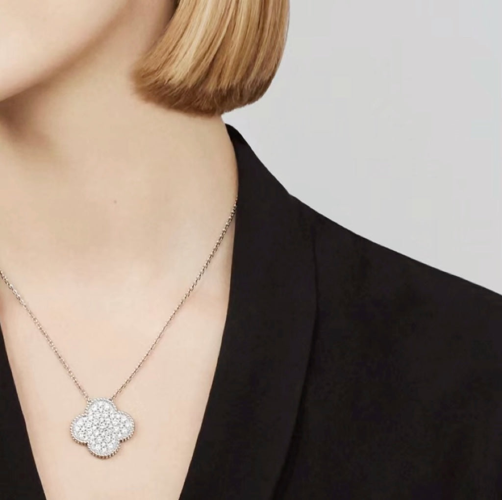 Van Cleef & Arpels CLOVER LARGE PENDANT DIAMOND PAVED SILVER NECKLACE