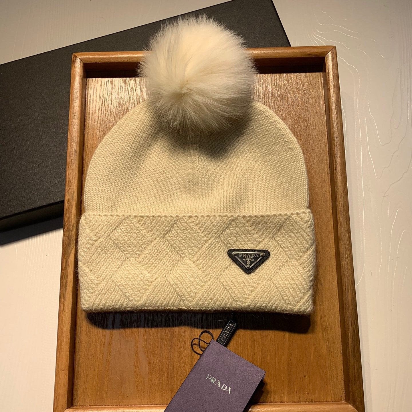 PRADA BEANIE HAT IN BISQUE BEIGE WOOL AND RABBIT FUR 361433