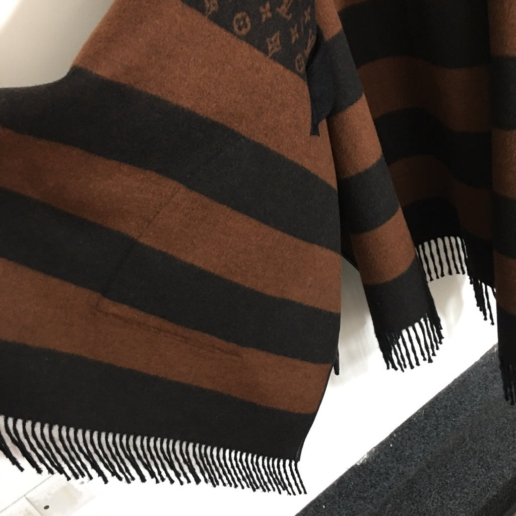 LOUIS VUITTON LV 25S WOOL COAT 0146