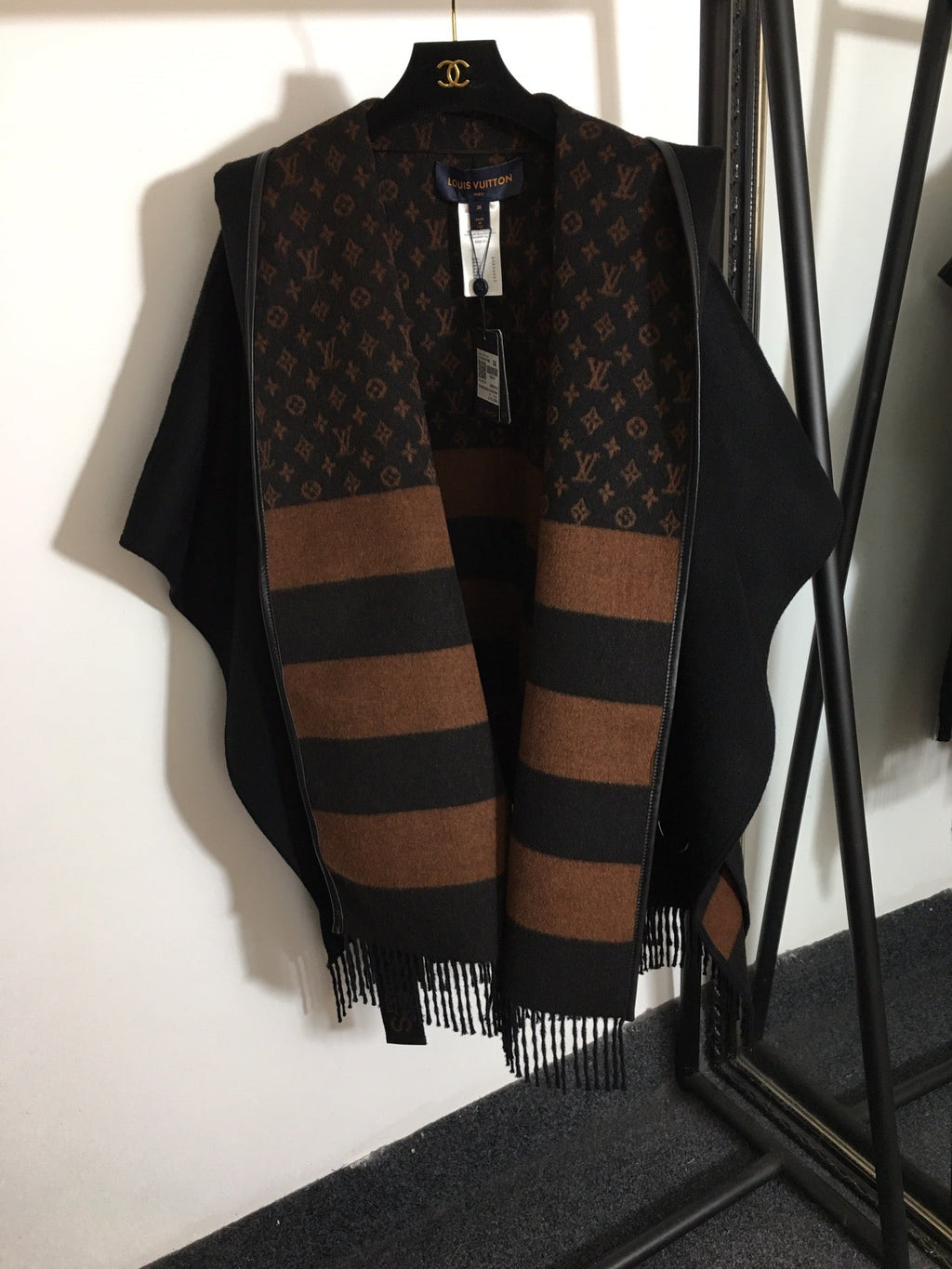 LOUIS VUITTON LV 25S WOOL COAT 0146