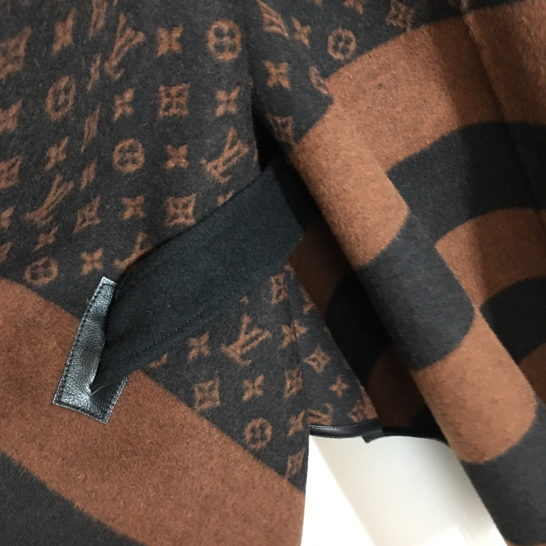 LOUIS VUITTON LV 25S WOOL COAT 0146