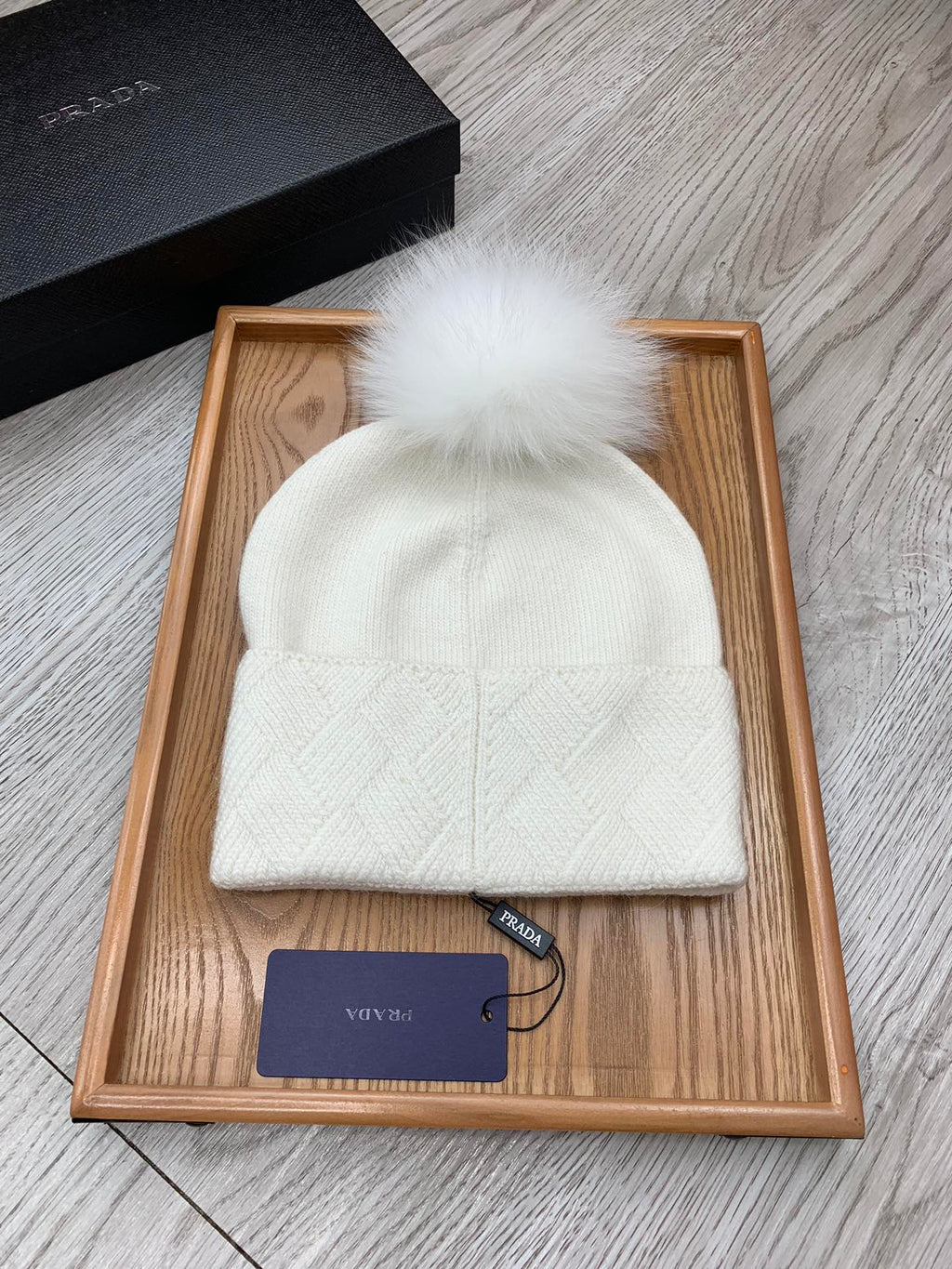 PRADA BEANIE HAT IN WHITE WOOL AND RABBIT FUR 346716