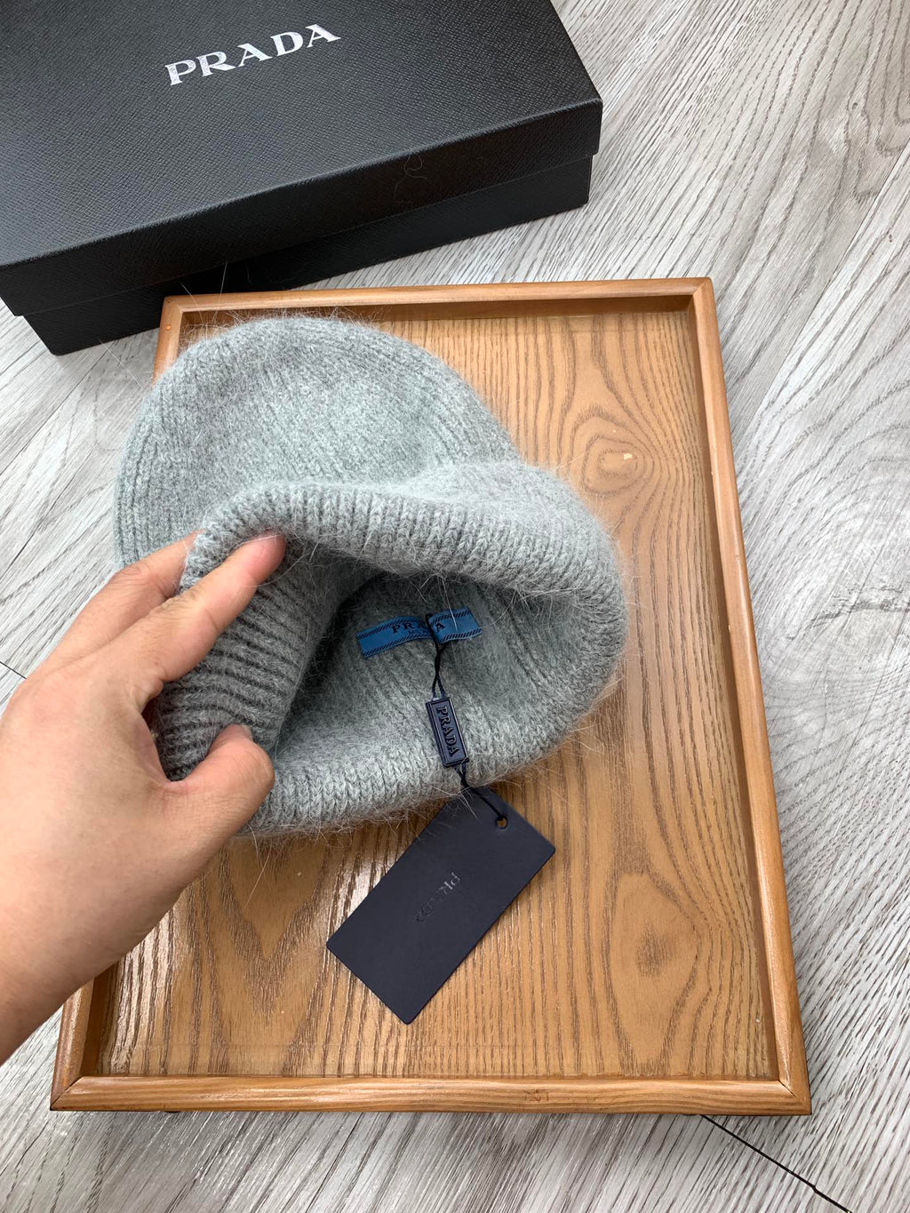 PRADA BEANIE HAT IN DOLPHIN GRAY WOOL 108750