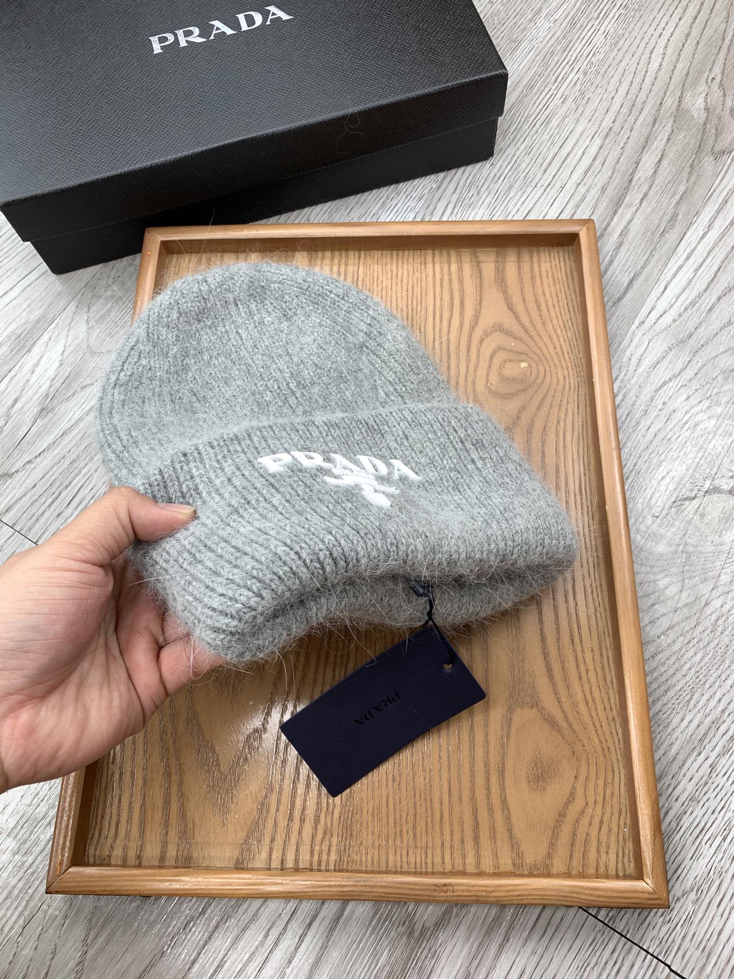 PRADA BEANIE HAT IN DOLPHIN GRAY WOOL 108750