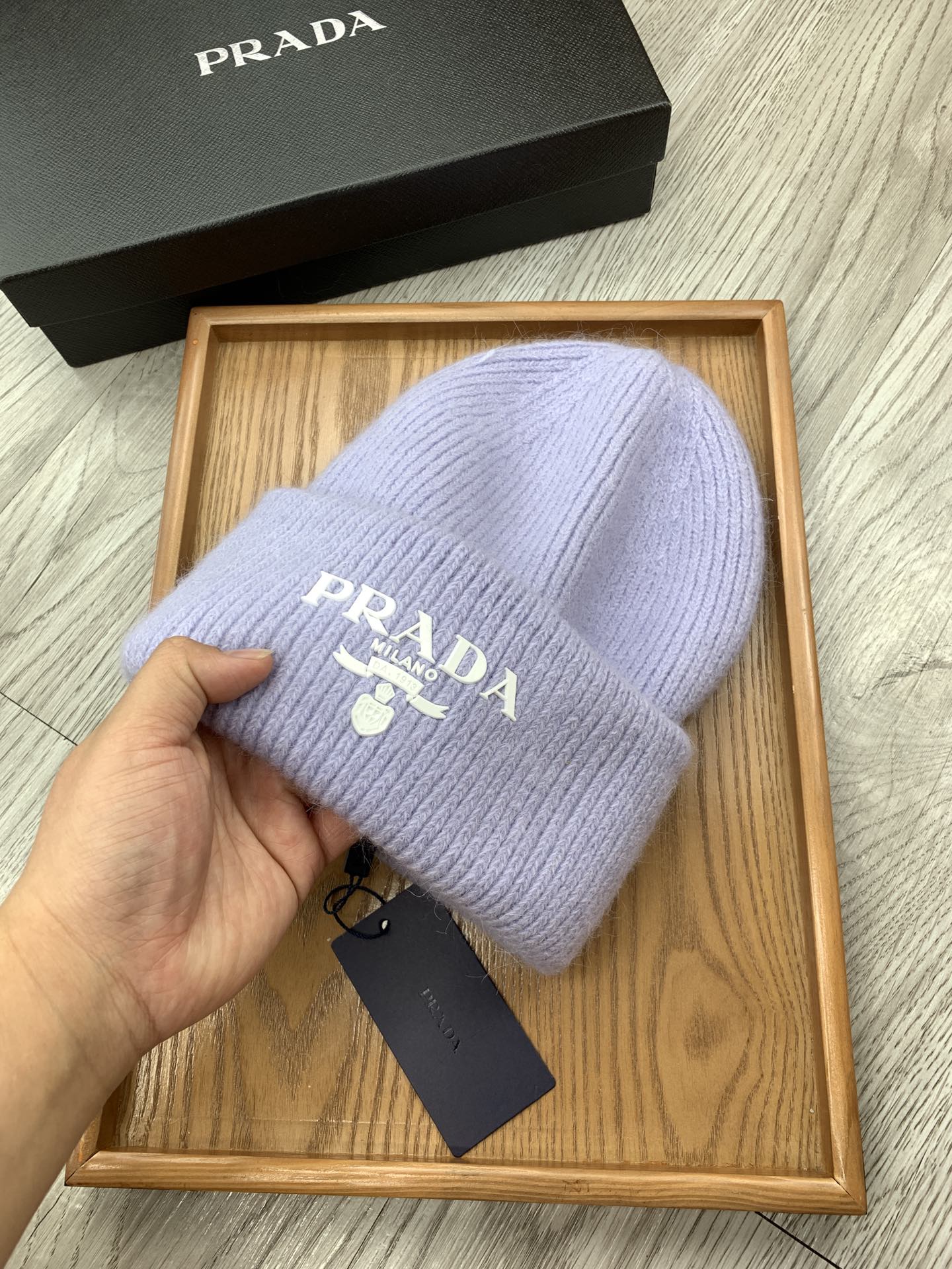PRADA BEANIE HAT IN PASTEL PURPLE WOOL 108749