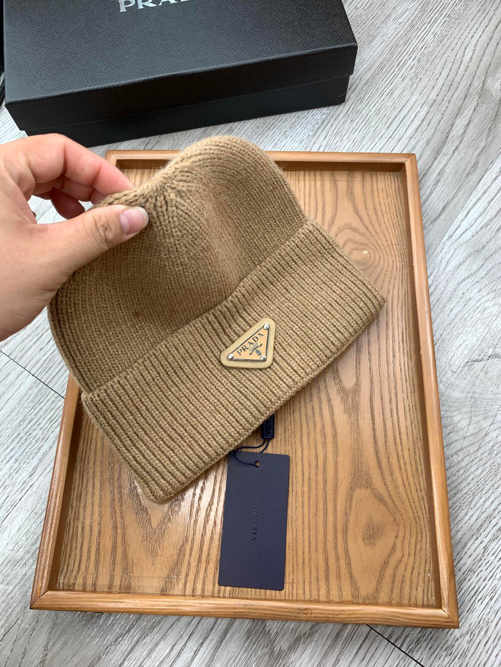 PRADA BEANIIE HAT IN CAMEL BROWN WOOL 335038