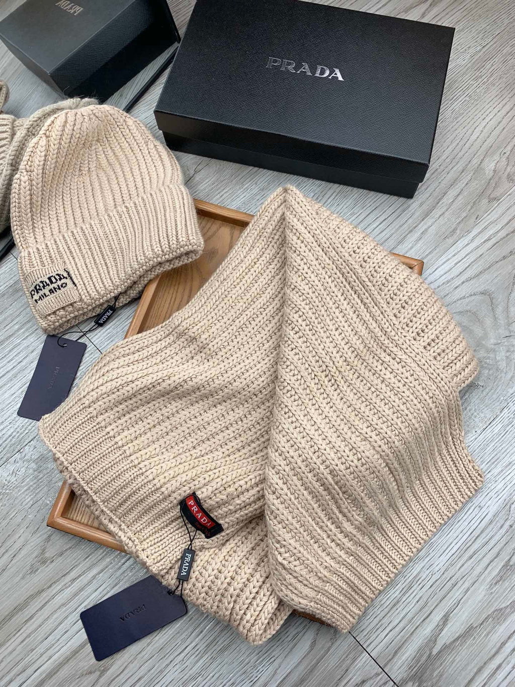 PRADA SET SCARF AND HAT IN SAND BROWN WOOL AND RABBIT FUR 388990