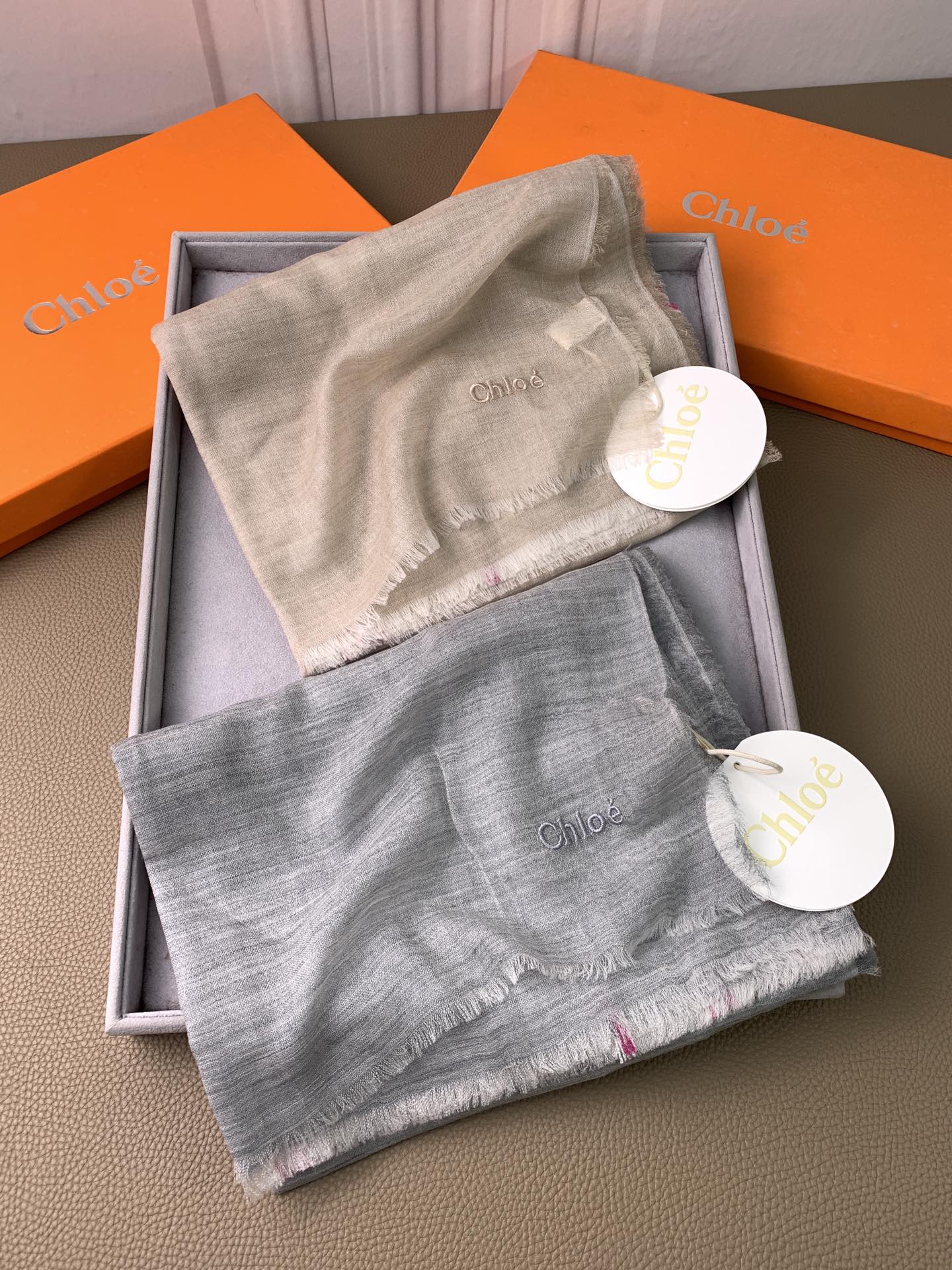 CHANEL SCARF 200 CM IN TAN BEIGE CASHMERE 386538