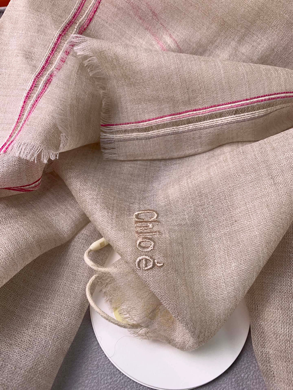 CHANEL SCARF 200 CM IN TAN BEIGE CASHMERE 386538