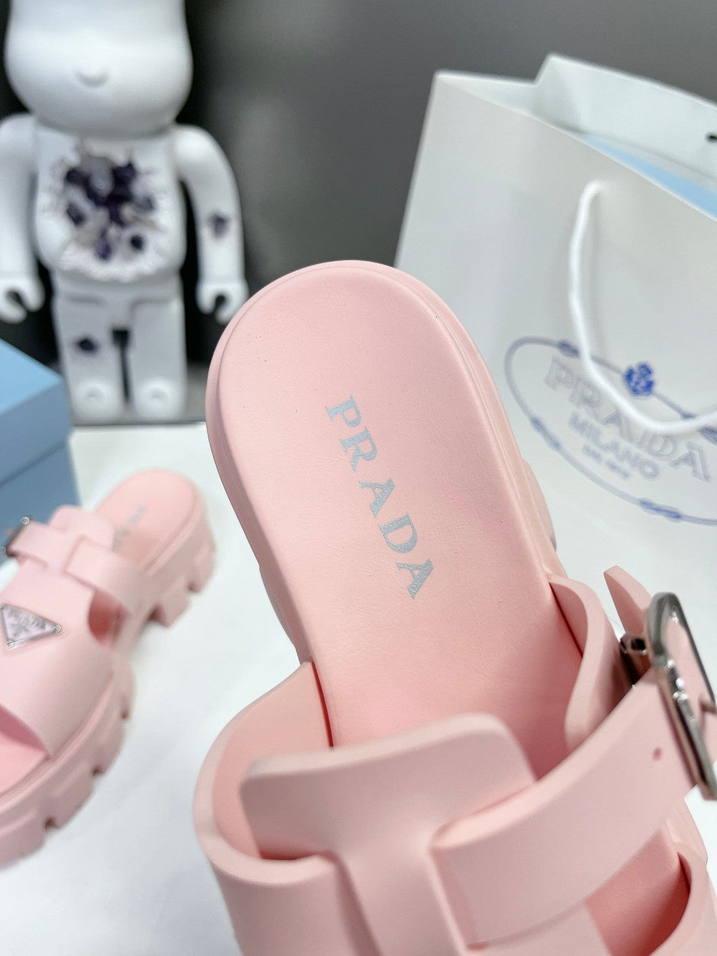 PRADA MONOLITH SLIPPER SANLS IN LIGHT PINK RUBBER