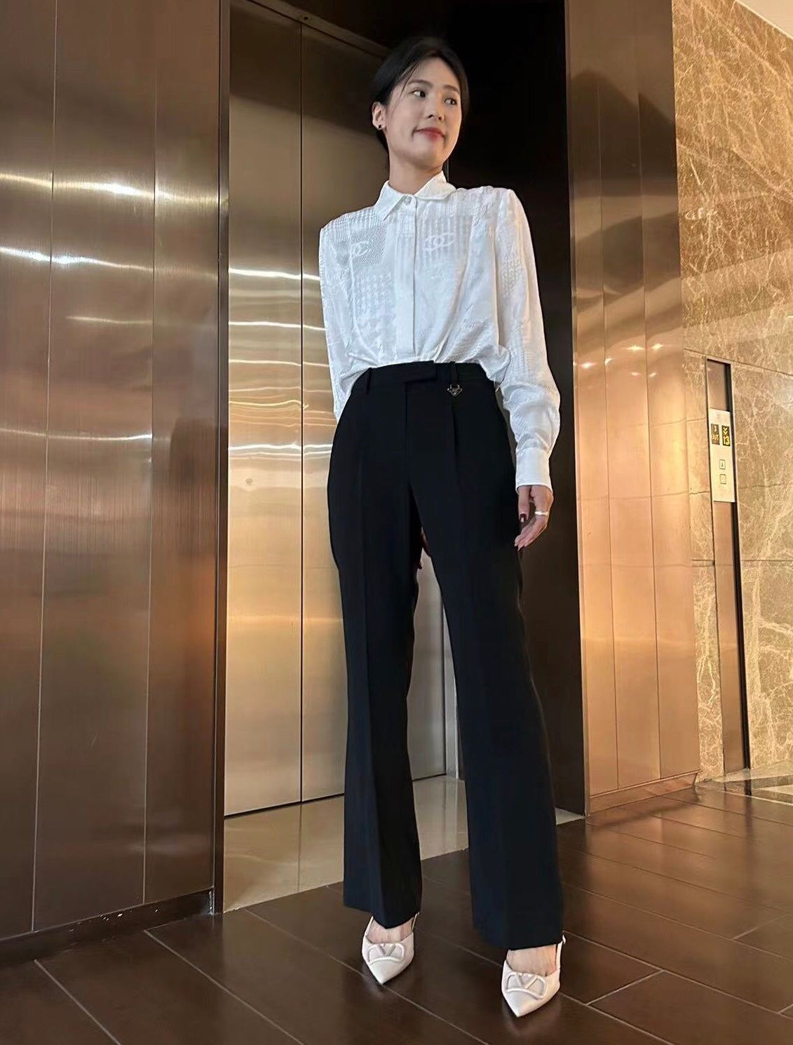PRADA 25S HIGH-WAIST FLARED PANTS 242
